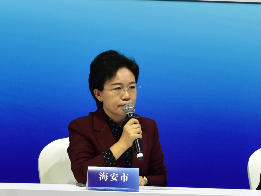 海安市市长现场回应.png