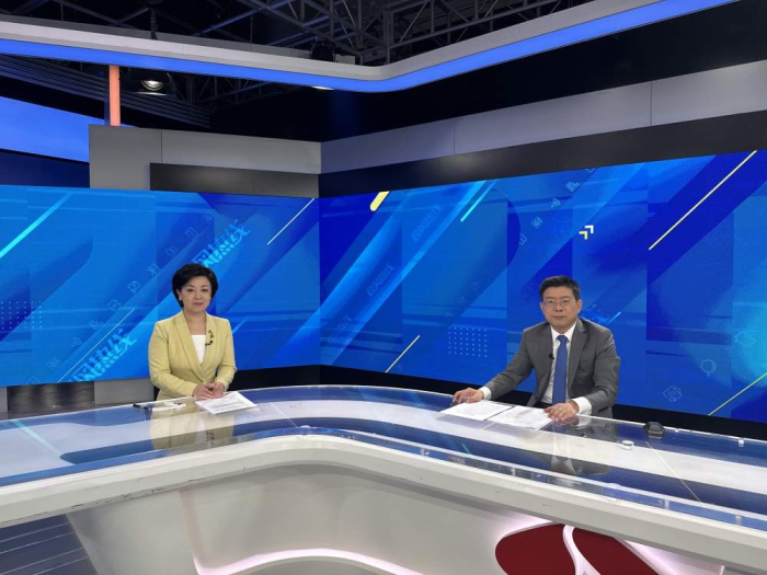 直播现场_小.jpg